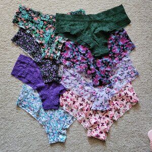NWOT Victoria's Secret Lace Cheeky Assortment of 8